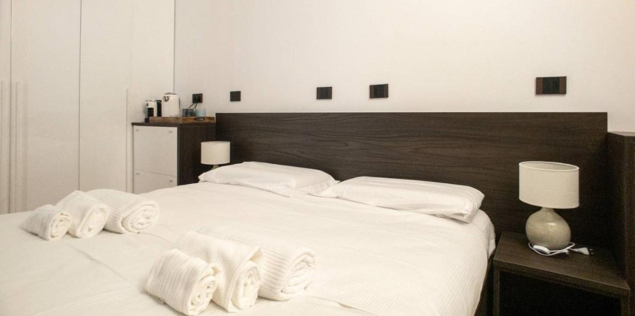 Madonnina Apartment Mediolan Zewnętrze zdjęcie